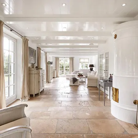 Hues Holiday home *