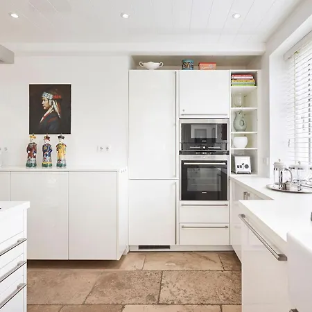 Hues Holiday home